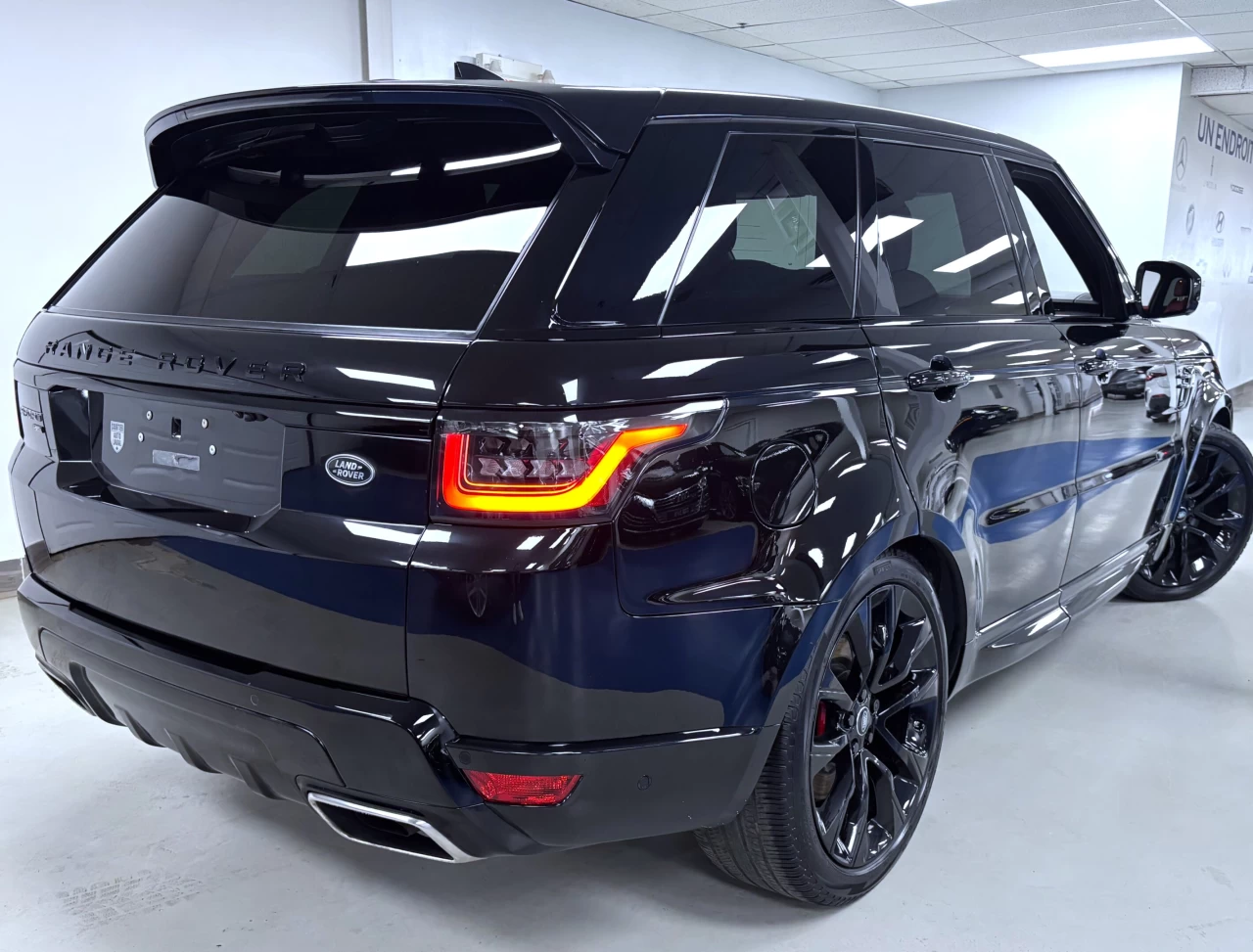 2020 Land Rover Range Rover Sport MHEV HST Main Image