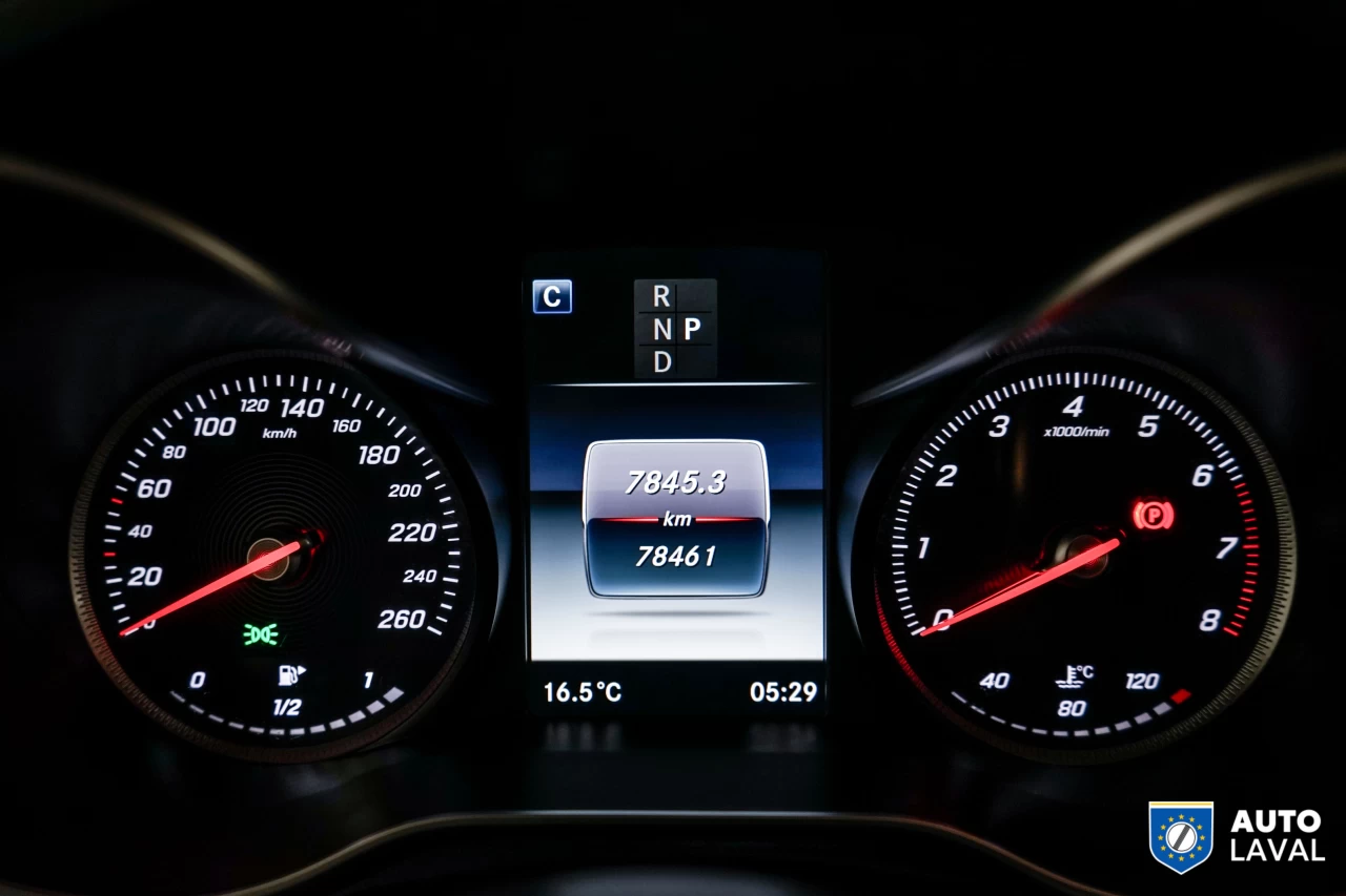 2016 Mercedes-Benz GLC 4MATIC 4dr GLC 300 Image principale