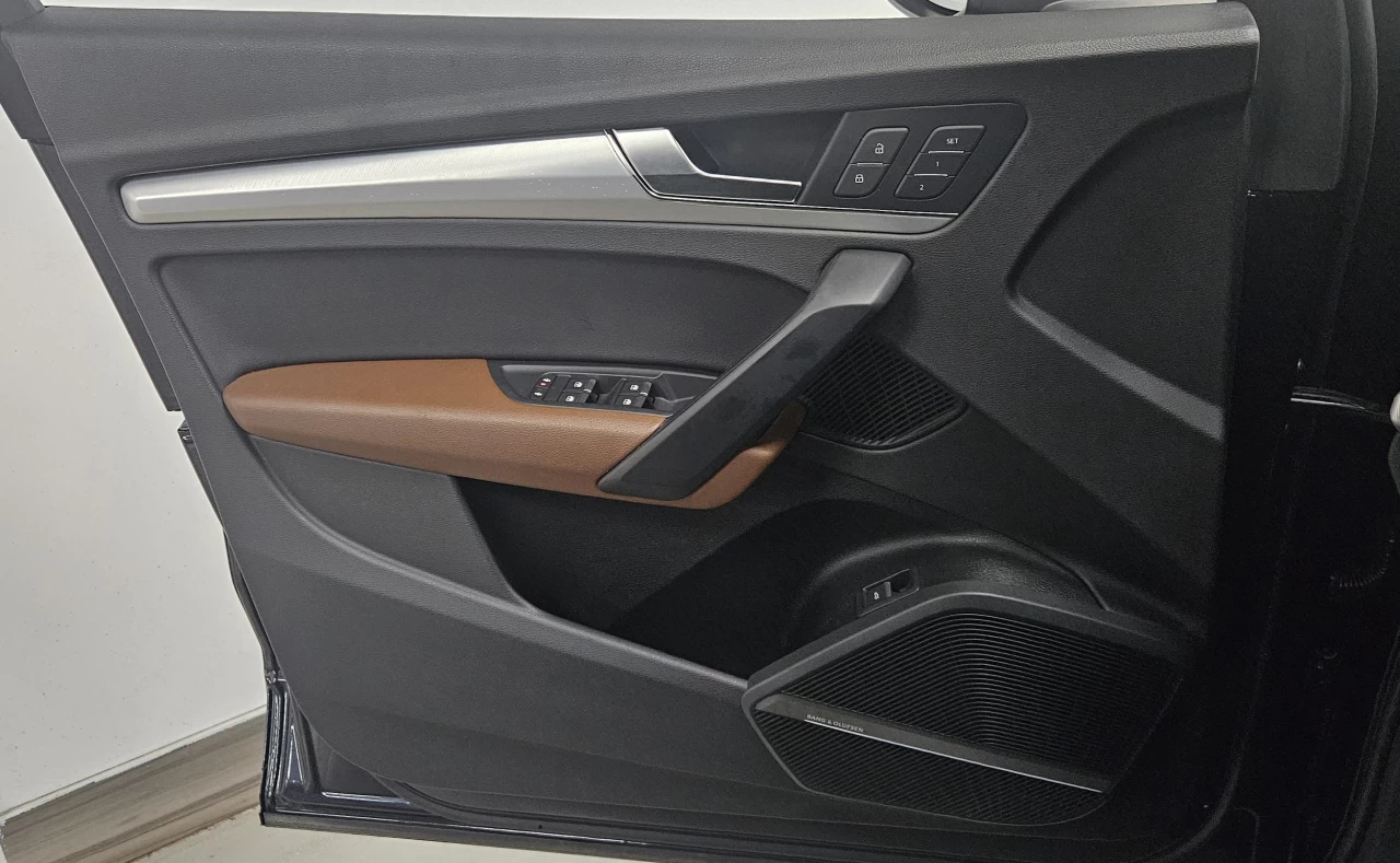 2019 Audi Q5 45 TFSI quattro TECHNIK HUD S-LINE PREMIUM SEATS Main Image