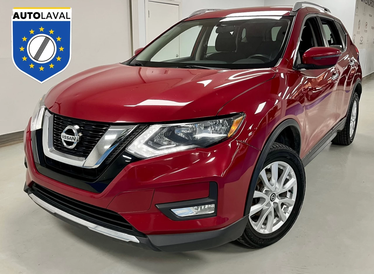 2017 Nissan Rogue AWD 4dr SV Main Image