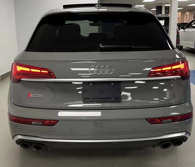 Audi SQ5 QUANTUM GRAY  S-LINE  TECHNIC AIR RIDE 2022