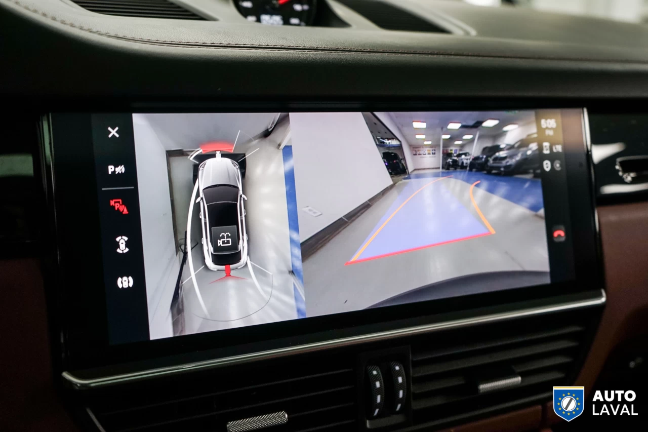 2022 Porsche Cayenne Coupe AWD Main Image