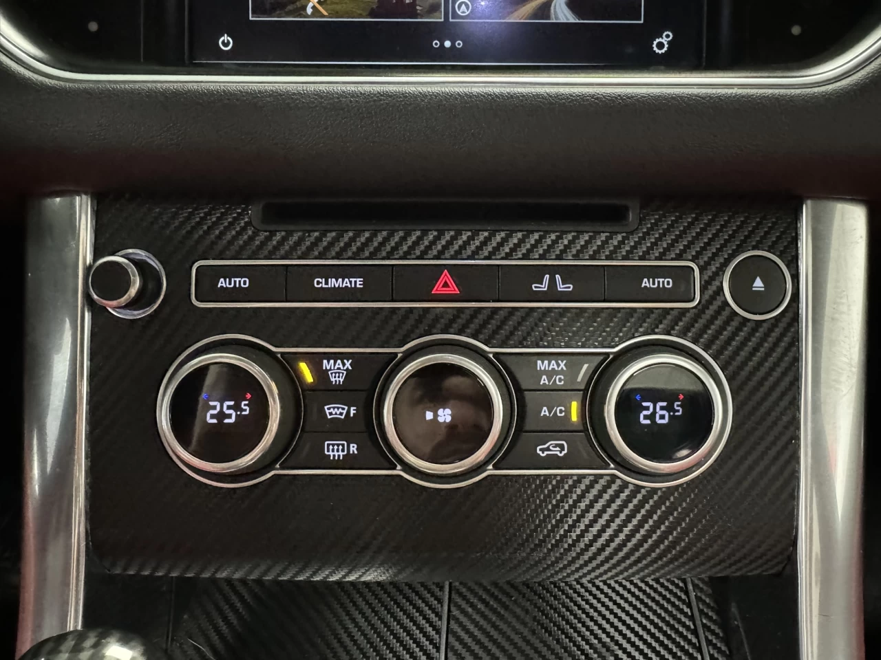 2016 Land Rover Range Rover Sport V8 SC Dynamic - FULL BLACK/RED - LOW KM - 510HP! Image principale