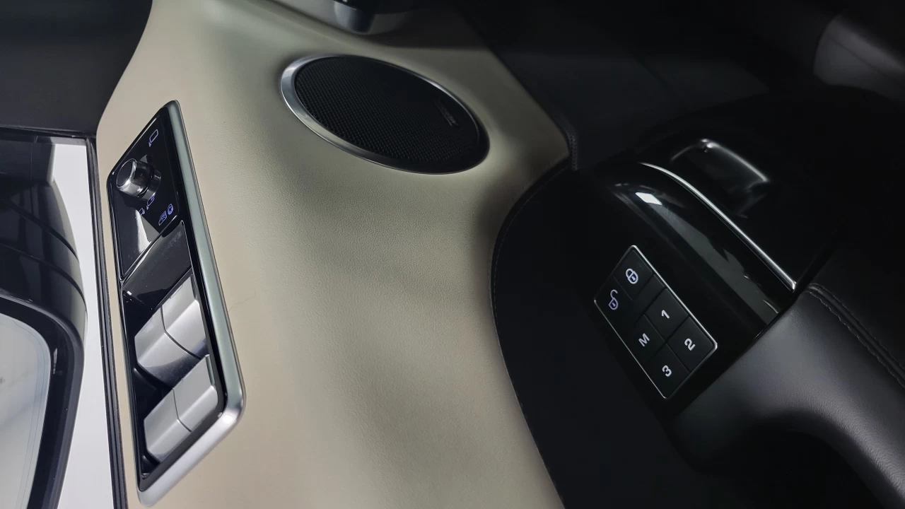 2020 Land Rover Range Rover Sport V8 Supercharged HSE Dynamic Main Image