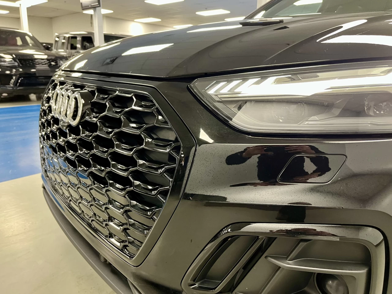 2022 Audi Q5 Sportback Technik 45 TFSI quattro *LOW KM* Main Image