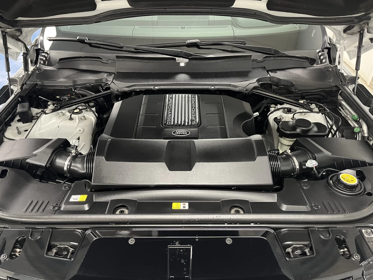 2019 Land Rover Range Rover Sport Supercharged Dynamic HSE AUTO B CONFIGURATION Image principale