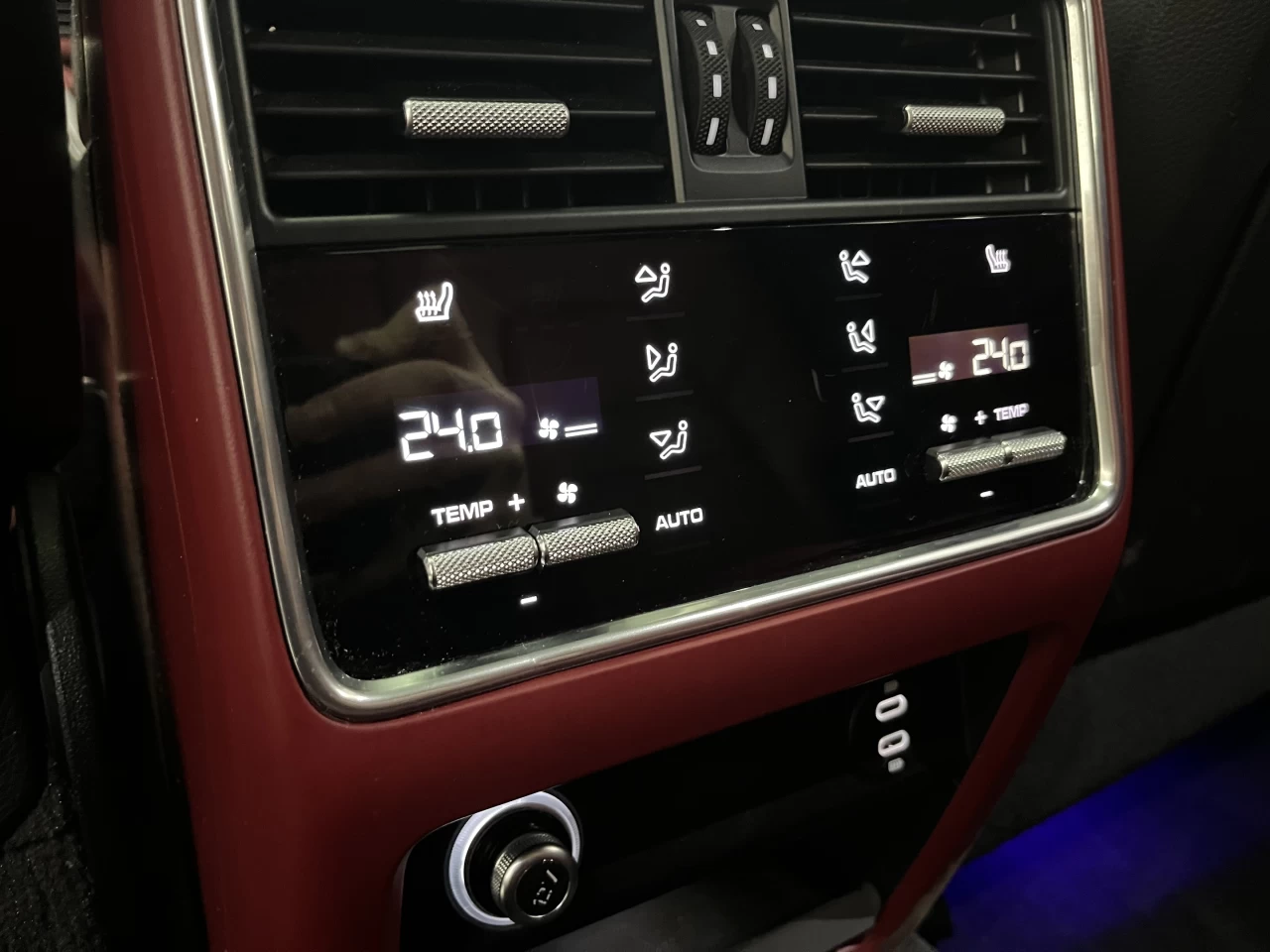 2022 Porsche Cayenne Coupe AWD Image principale