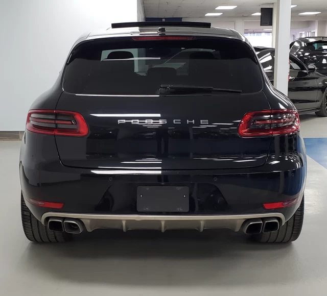 Porsche Macan AWD 4dr Turbo 2015