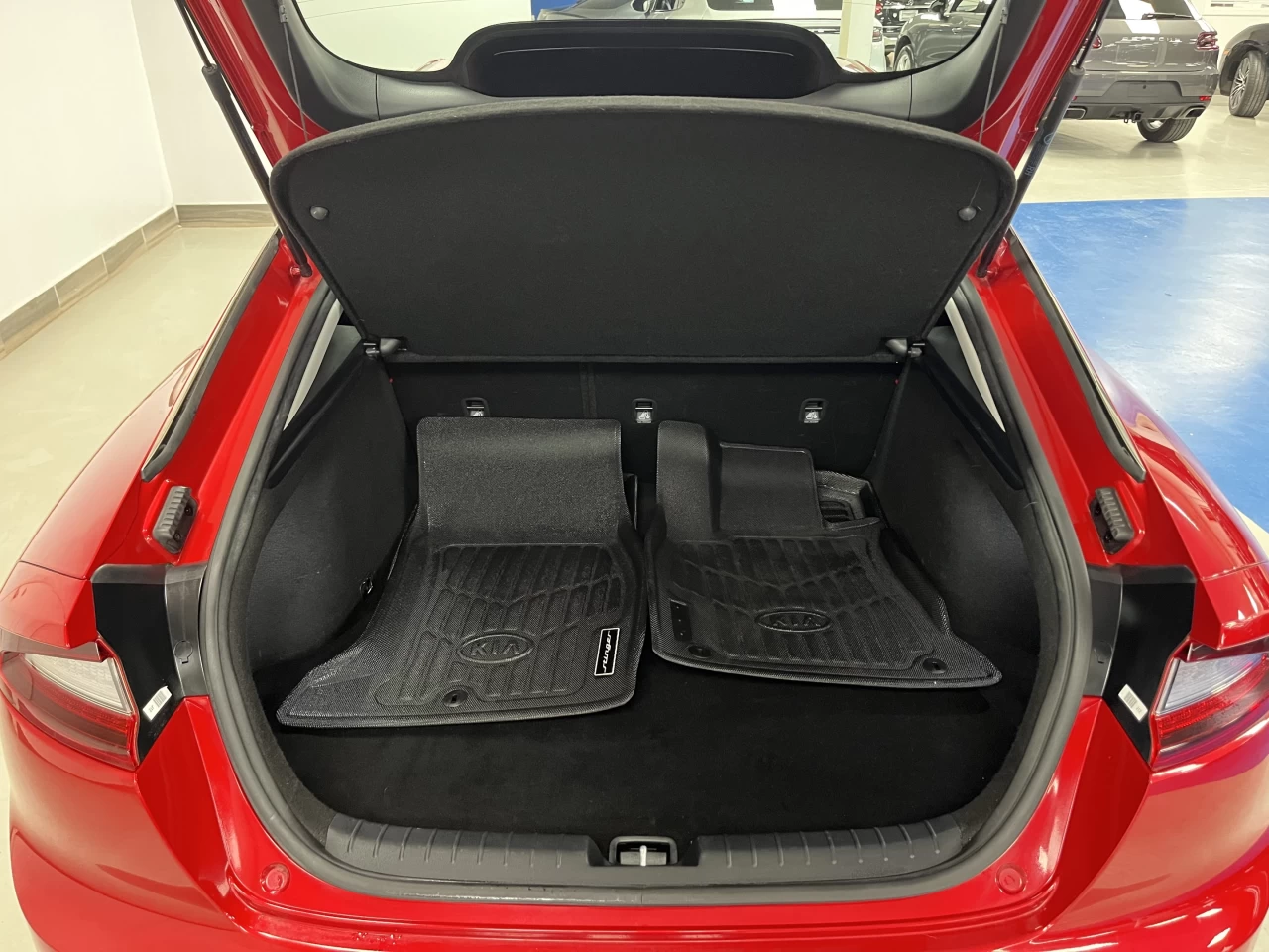 2019 Kia Stinger GT-Line AWD Image principale