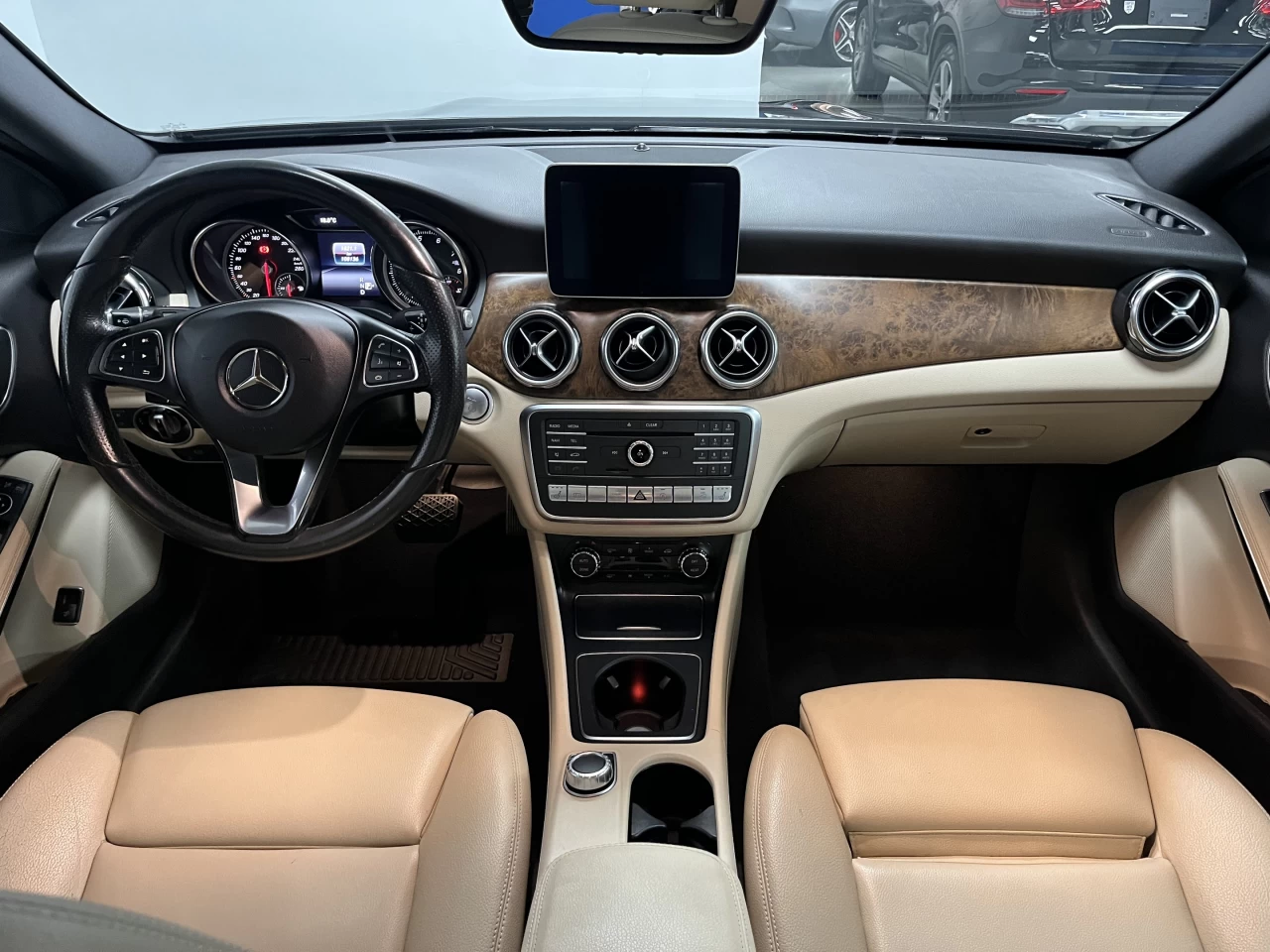 2018 Mercedes-Benz GLA GLA 250 4MATIC SUV Image principale