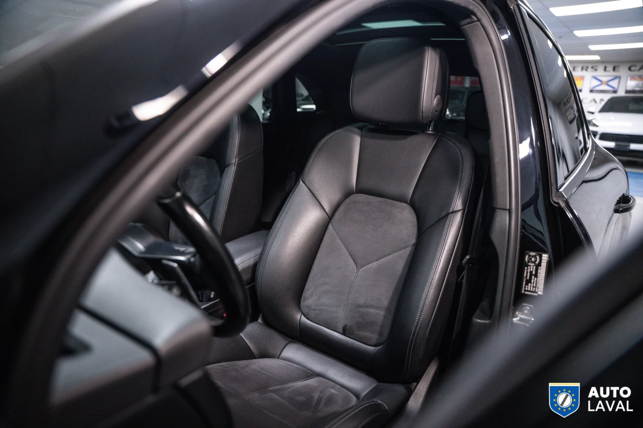 2018 Porsche Macan Sport Edition AWD Image principale