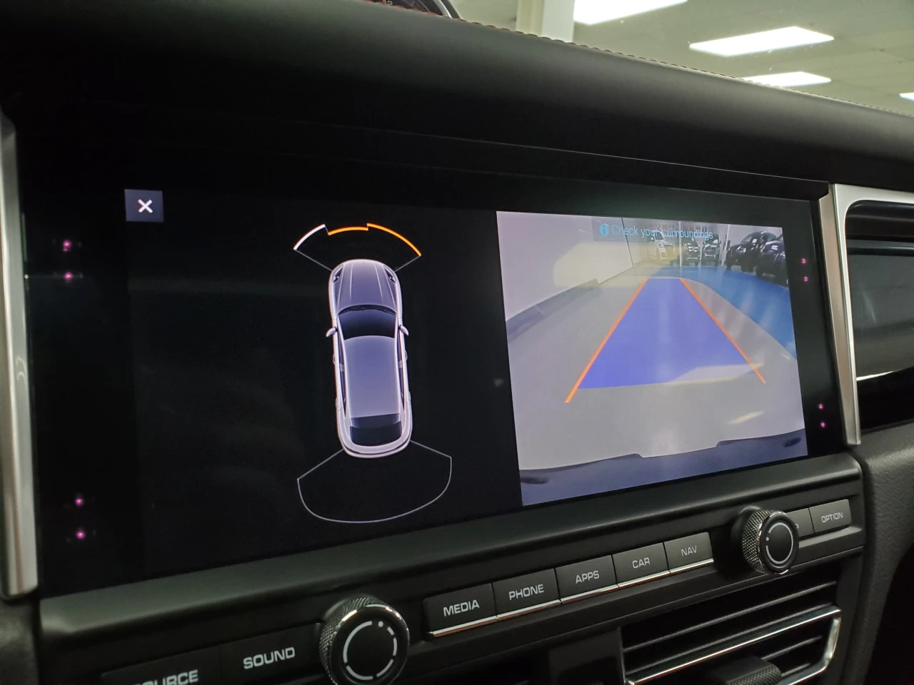 2020 Porsche Macan S AWD Image principale