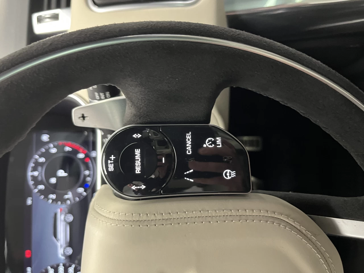 2020 Land Rover Range Rover Sport MHEV HST Image principale