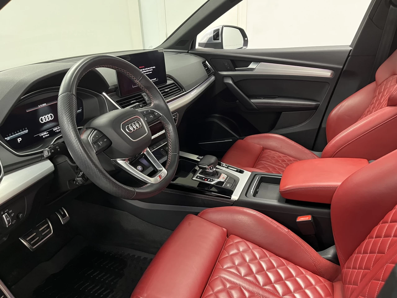 2022 Audi SQ5 QUANTUM GRAY  S-LINE  TECHNIC AIR RIDE Image principale