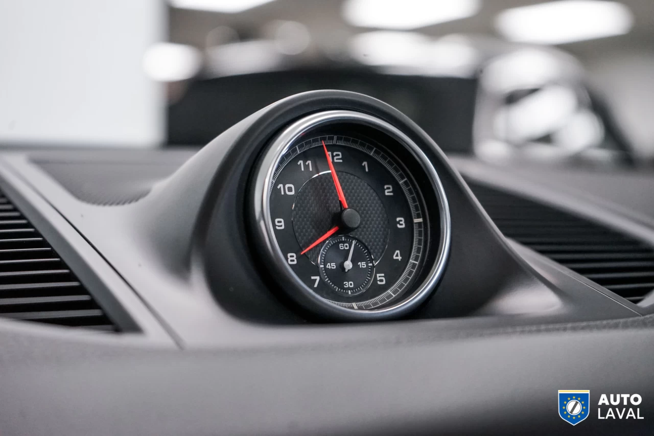 2017 Porsche Macan AWD 4dr Main Image