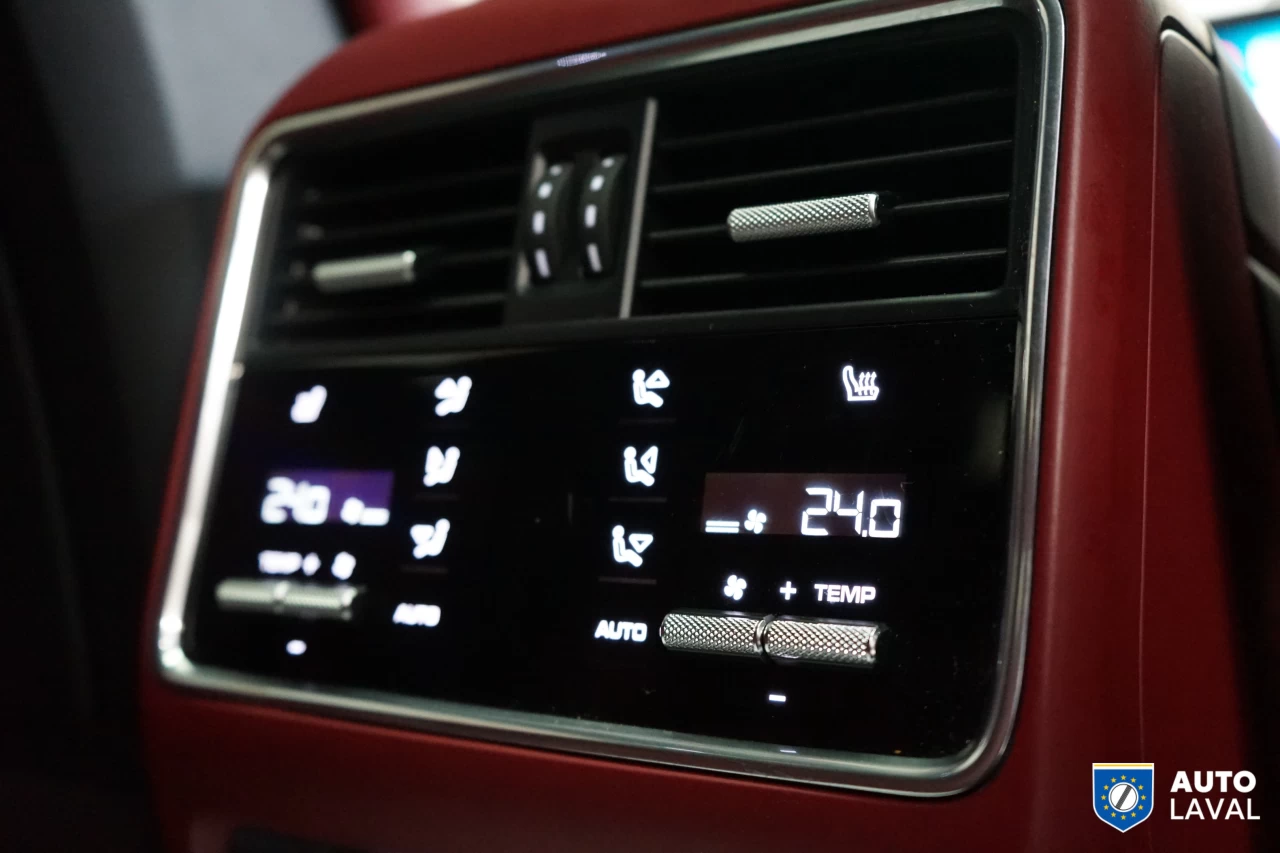 2022 Porsche Cayenne Coupe AWD Main Image