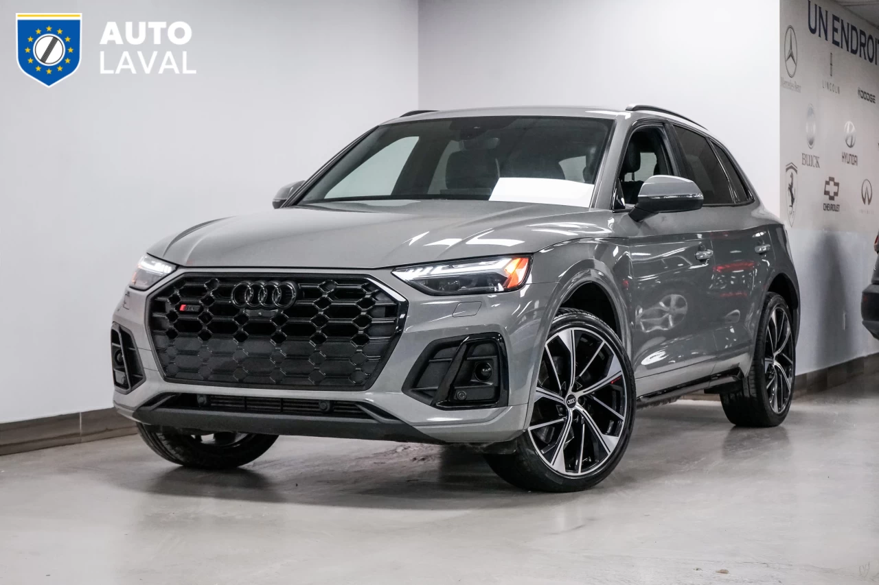 2022 Audi SQ5 TECHNIK  QUANTUM GRAY BLACK BLACK OPTICS CABON Image principale