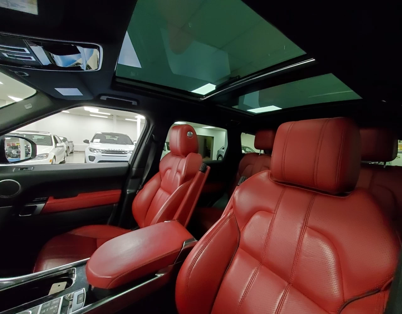 2016 Land Rover Range Rover Sport V8 SC Dynamic - FULL BLACK/RED - LOW KM - 510HP! Image principale