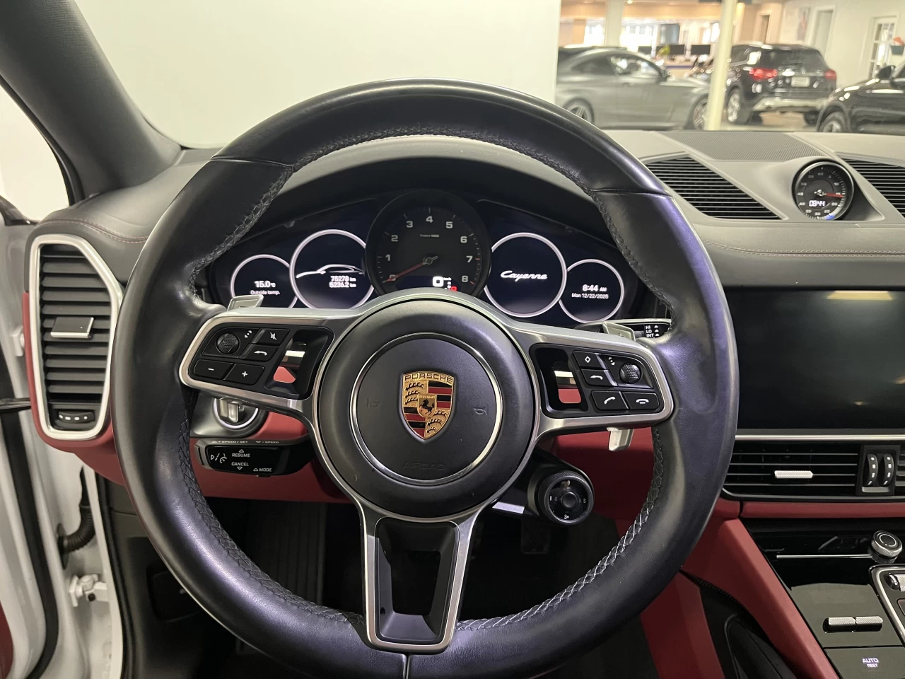 2022 Porsche Cayenne Coupe AWD Main Image