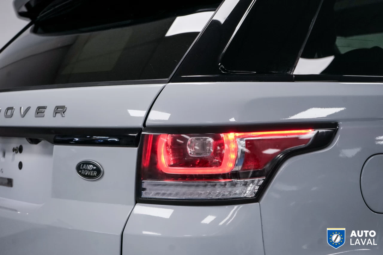 2015 Land Rover Range Rover Sport 4WD 4dr V8 Supercharged Image principale