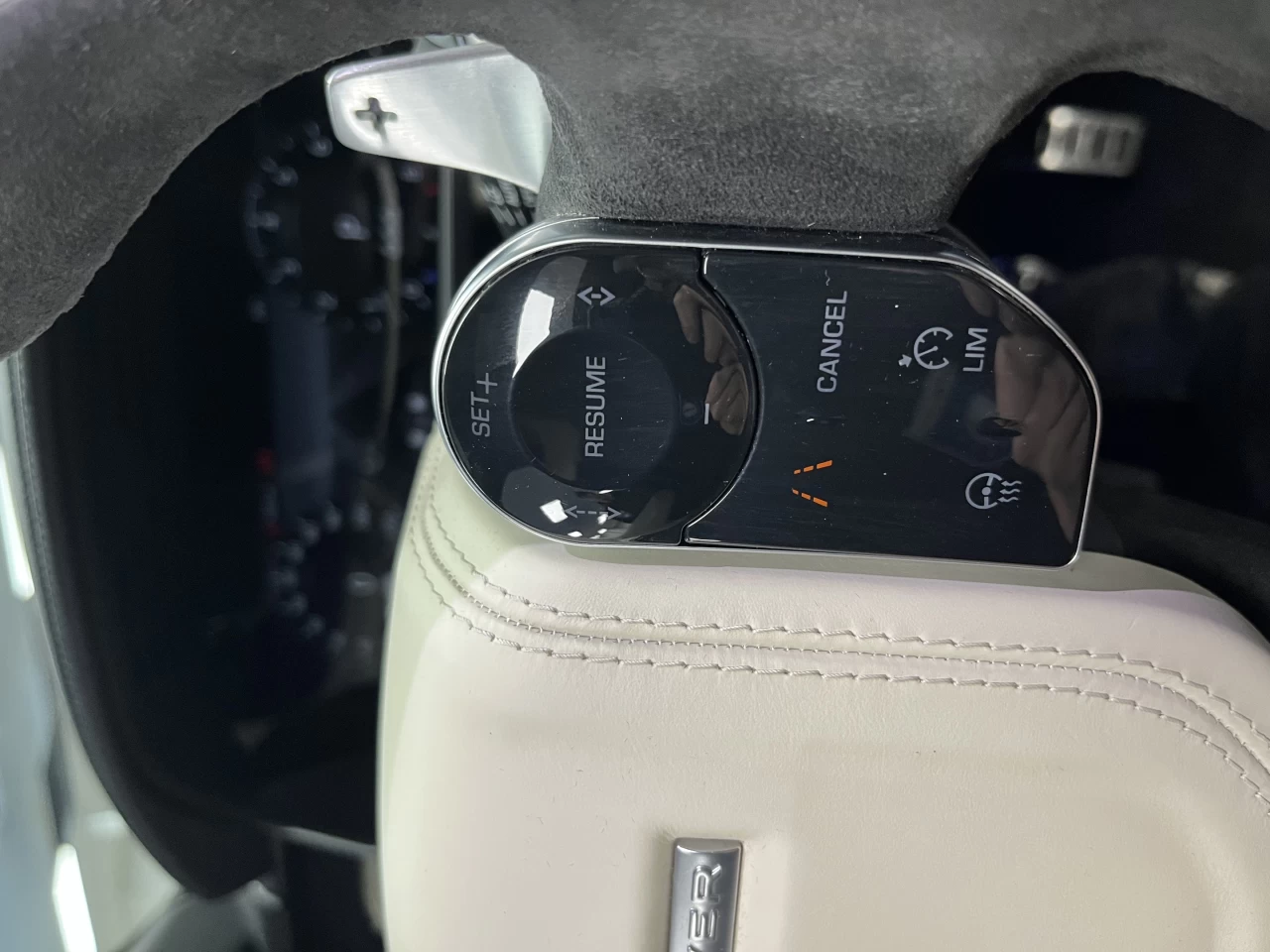 2020 Land Rover Range Rover Sport HST Image principale