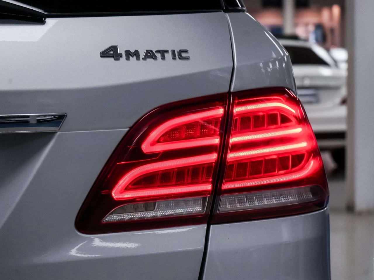 2018 Mercedes-Benz GLE400 GLE 400   SUSP AIR   AMG PKG   360 CAM   CAPRLAY Main Image