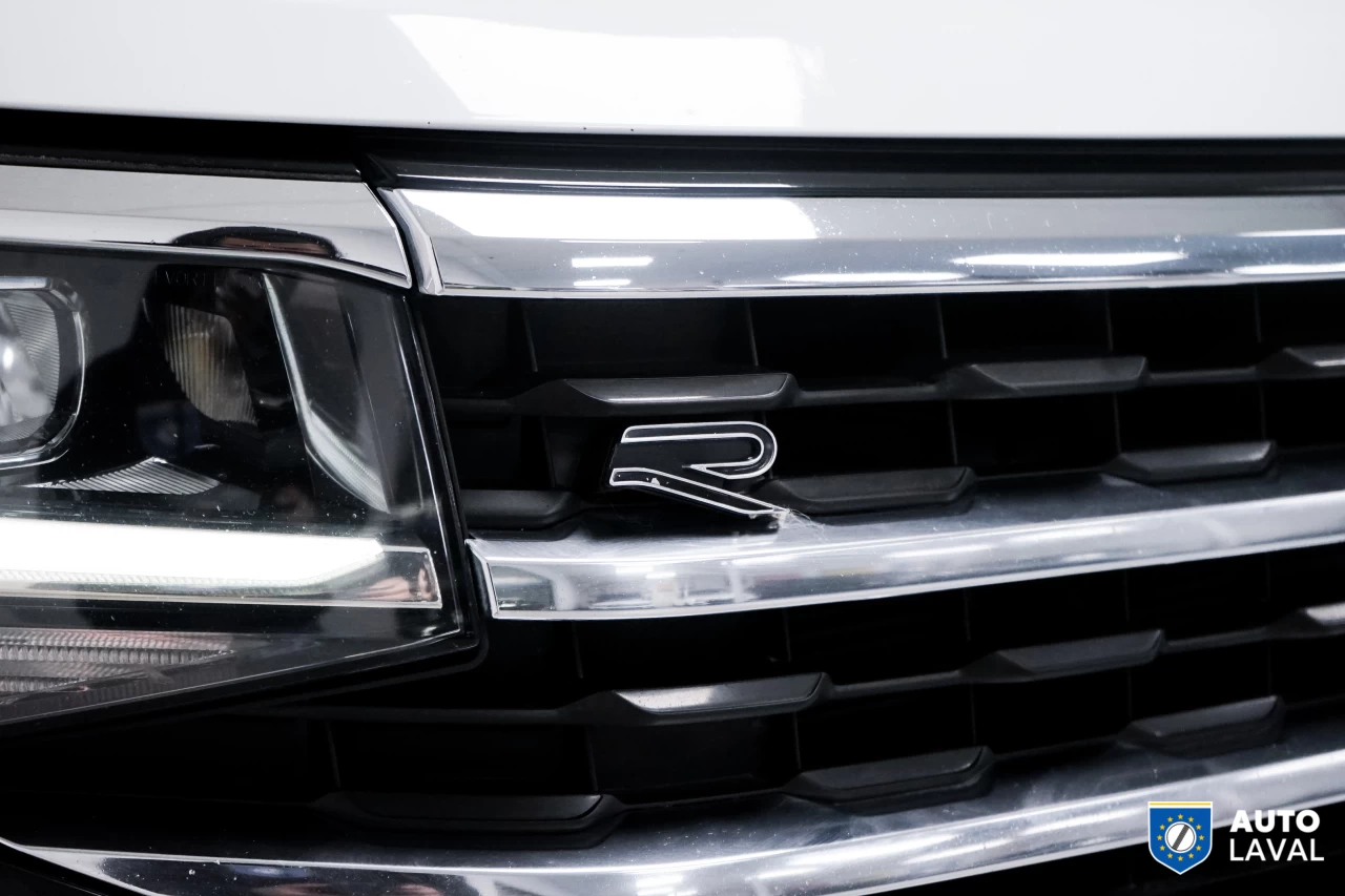 2020 Volkswagen Atlas Cross Sport Execline 3.6 FSI 4MOTION Main Image