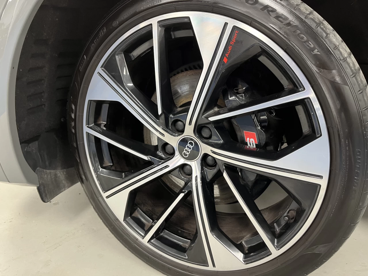 2022 Audi SQ5 QUANTUM GRAY  S-LINE  TECHNIC AIR RIDE Main Image