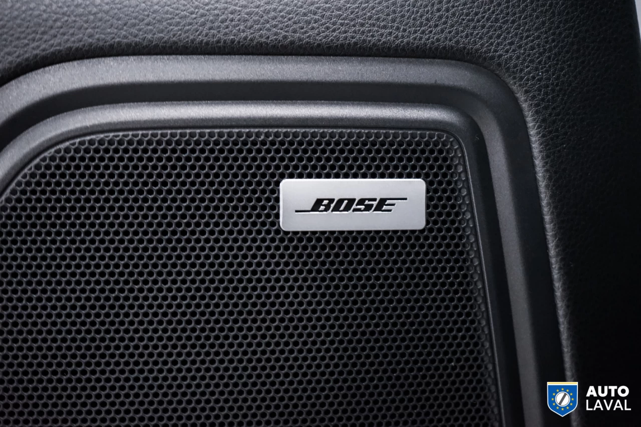 2021 Porsche Macan AWD Image principale