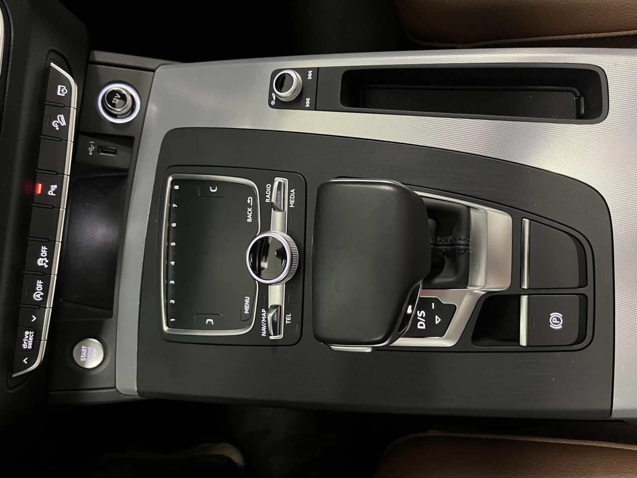 2020 Audi Q5 PREIMUM PLUS AUCUN ACCIDENT Image principale