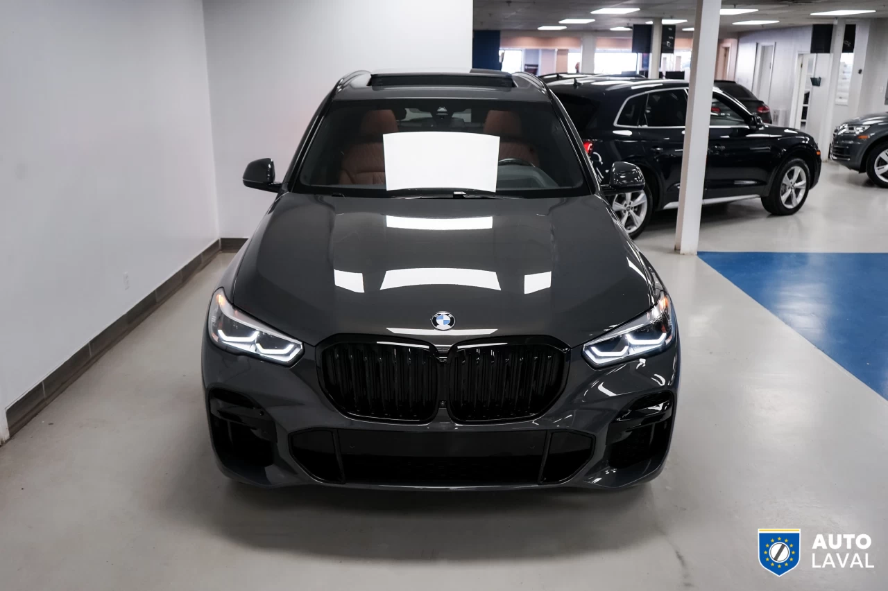 2022 BMW X5 xDrive40i - INDIVIDUAL - SKY LOUNGE - DRAVIT GREY Image principale
