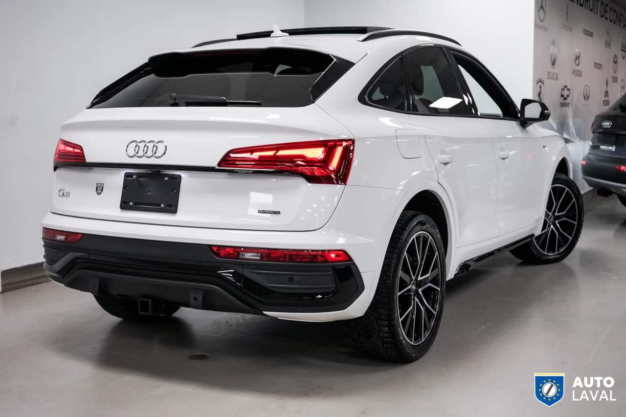 2022 Audi Q5 Sportback Progressiv 45 TFSI quattro Main Image