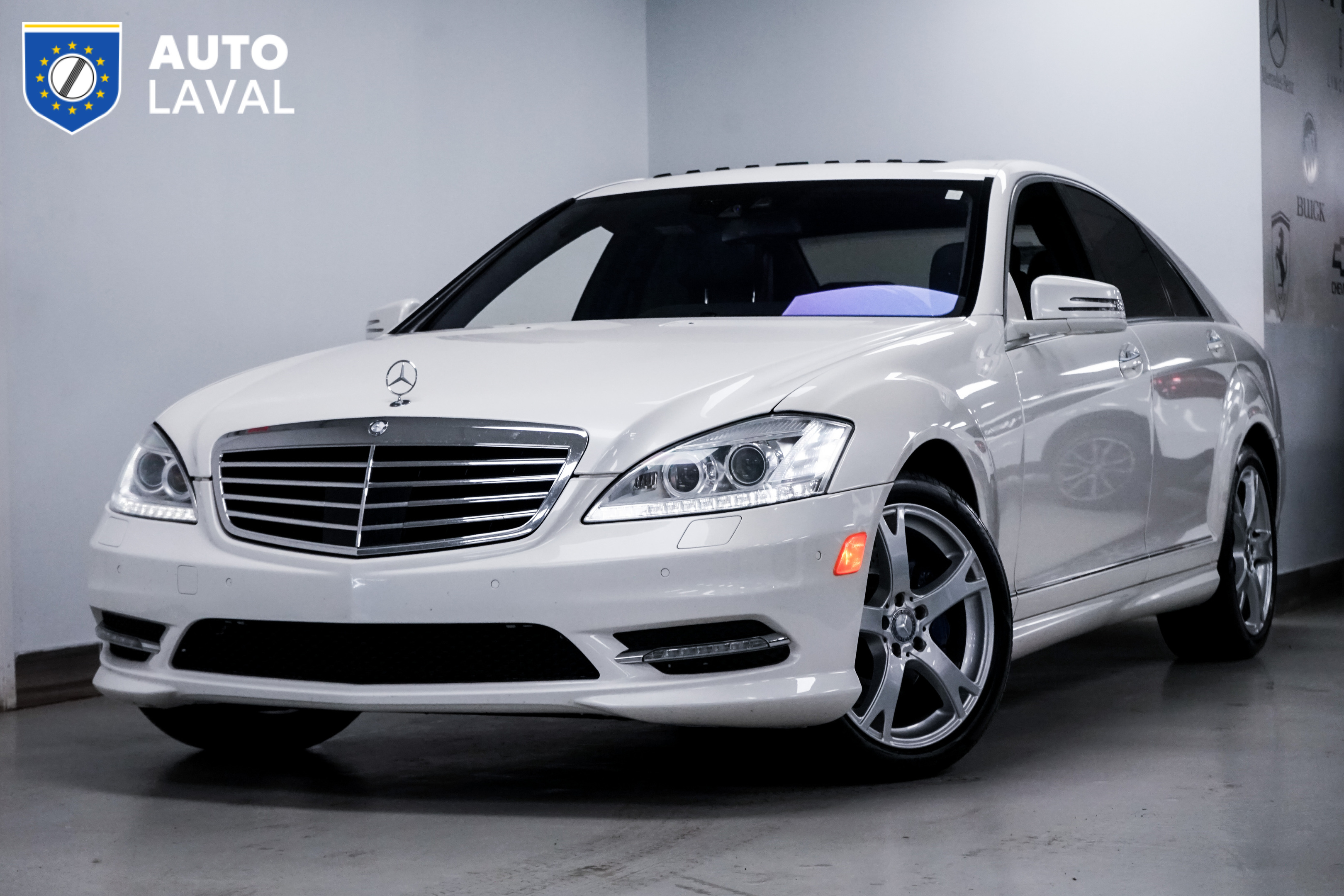 Mercedes-Benz 2013 S-Class 4dr Sdn S 550 4MATIC SWB